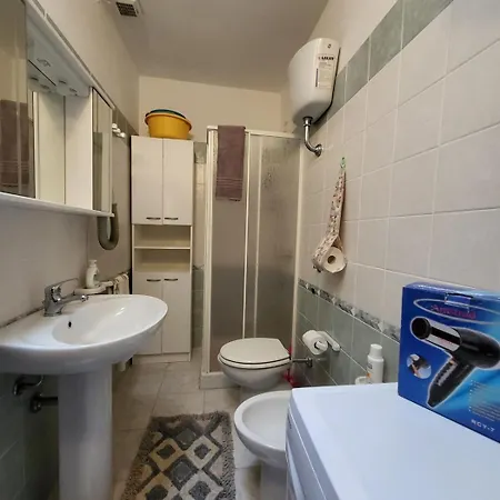 Casa Angela * 瓦雷多利亚