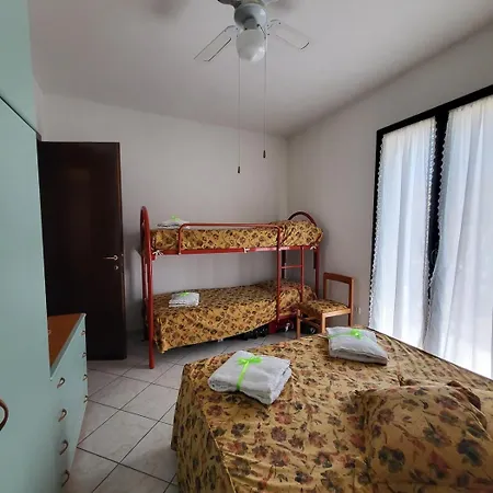 Casa Angela 瓦雷多利亚